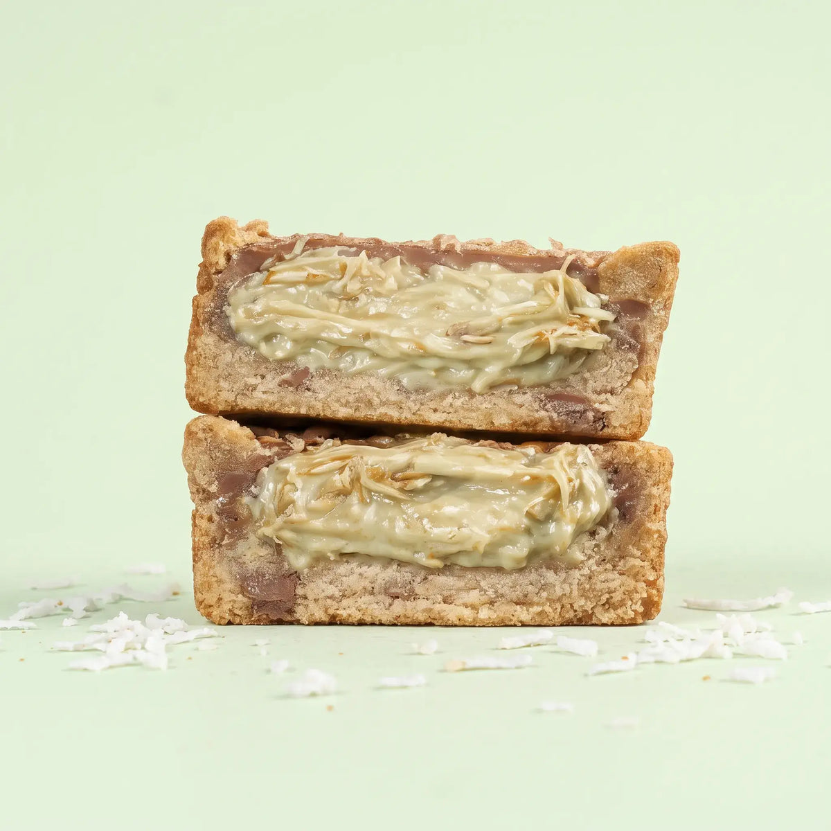 PISTACHIO KUNAFA COOKIE CUP